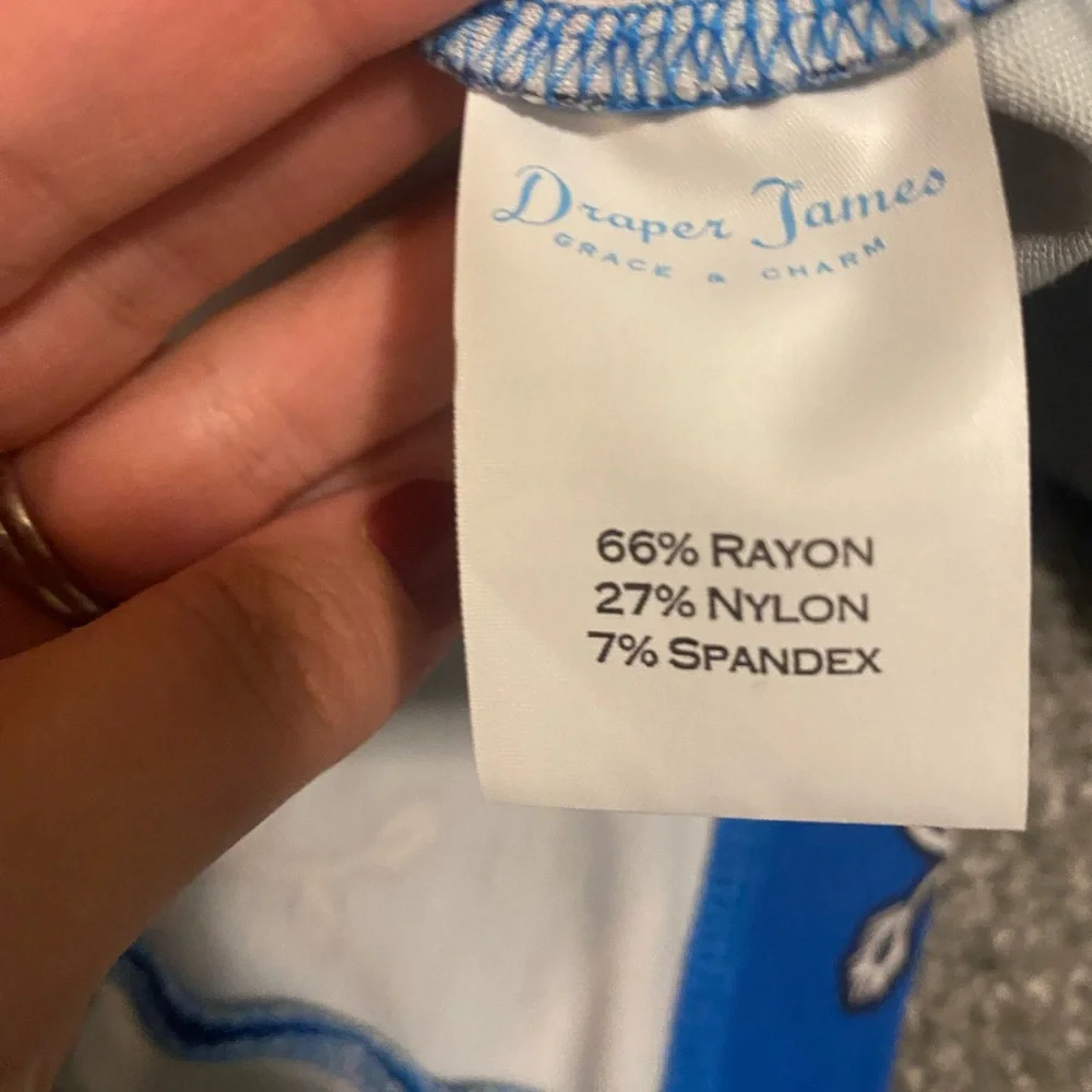 Draper James Geranium Shift Bell Sleeve Dress Size Medium - Picture 6 of 7